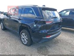 جیپ گراند شیرۆکی